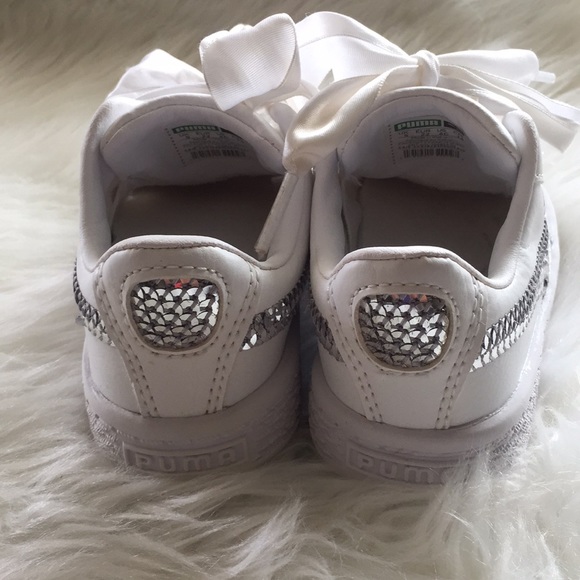 Little Girls Puma Sneakers - Picture 5 of 7